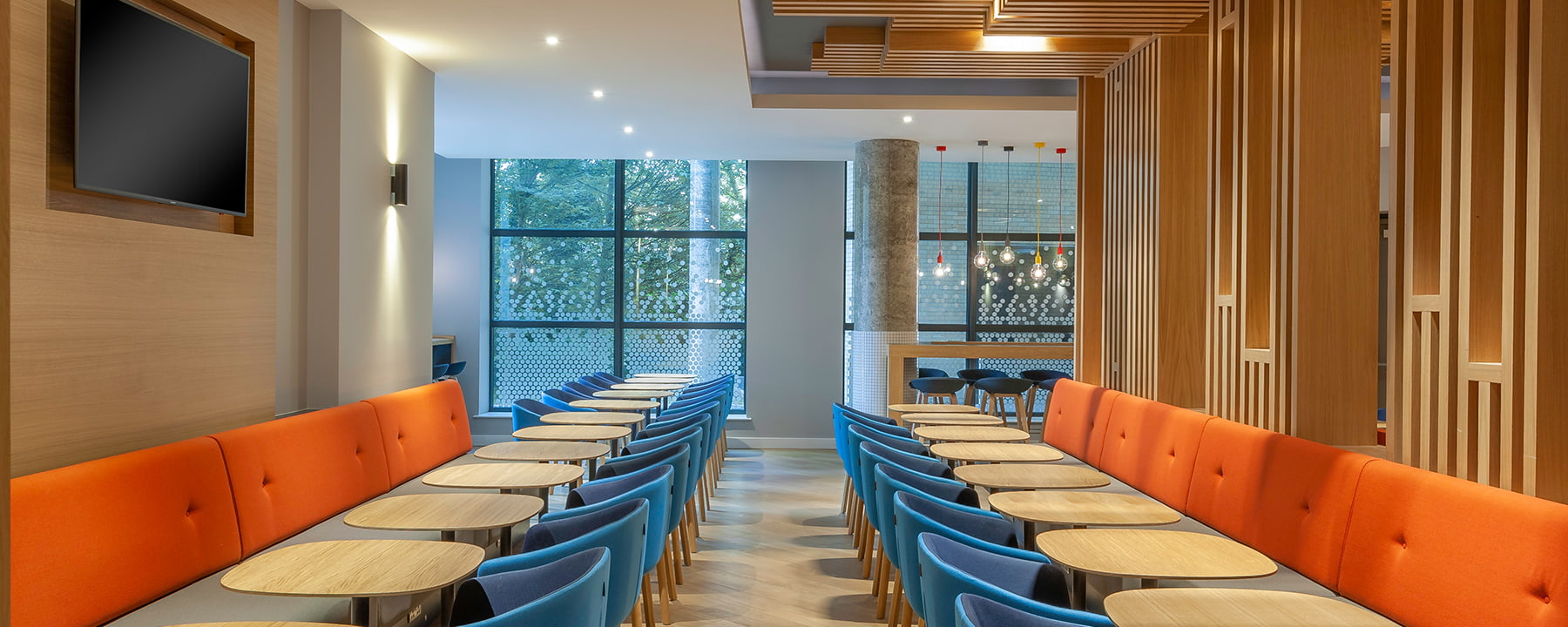 Dublin Airport hotel breakfast area